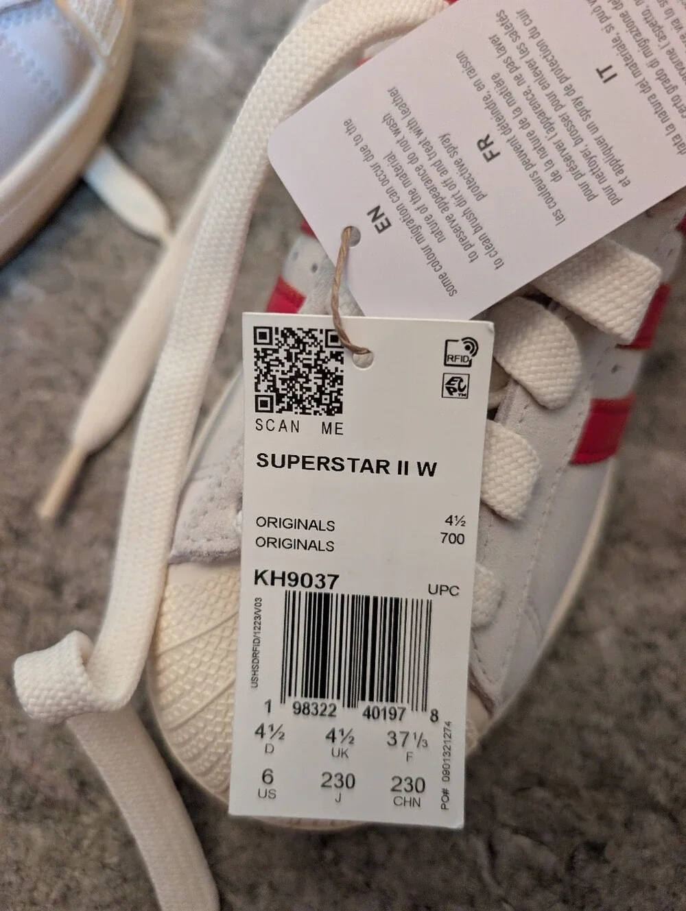 adidas Womens Superstar II White/Red Stripe & Heart Laces New W Tags Size 6